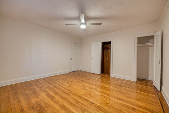 Building Photo - Storybook Tudor New Renovated | Two Full Kitchens | Full Finished Basement