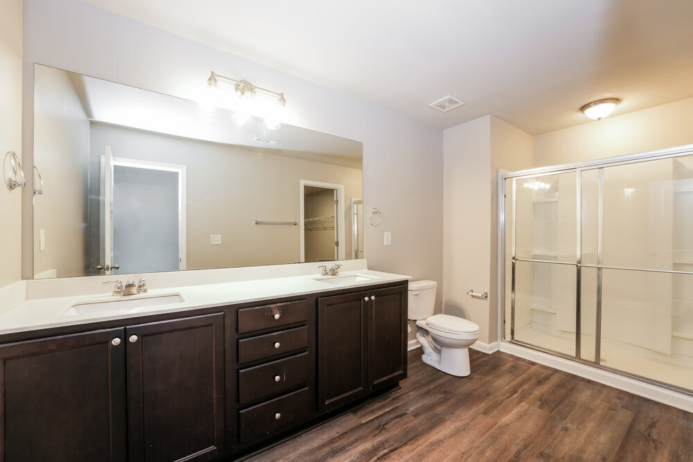 Building Photo - 3740 Place Dr