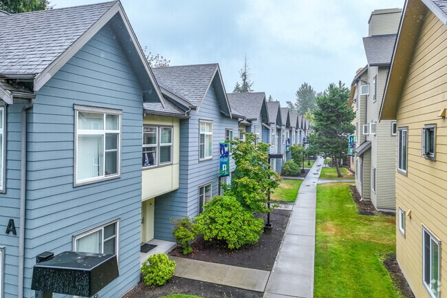 Building Photo - Campus Corner Apartments