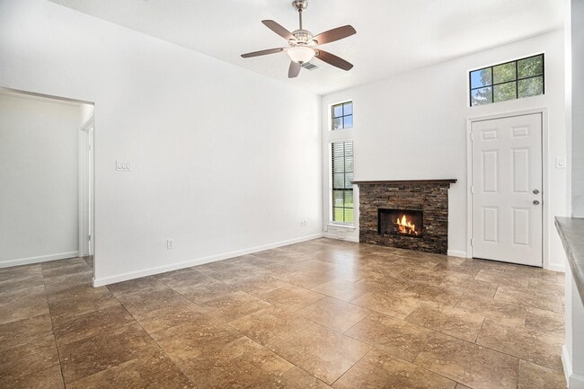 Building Photo - 1719 Dogwood Brook Trail