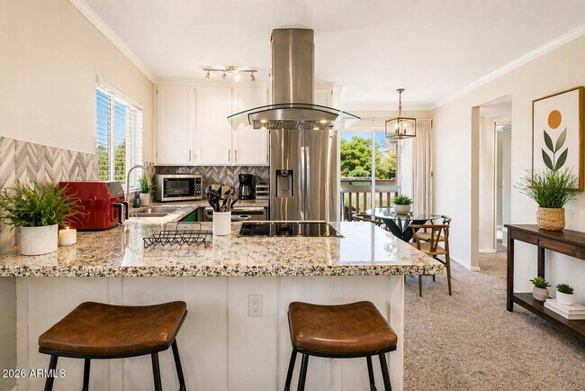 Building Photo - 6240 N 16th St