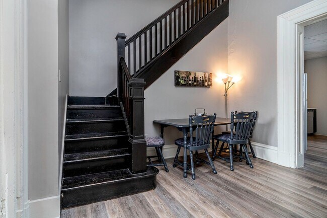 Building Photo - 2353 Sidney St