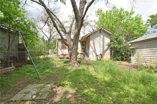 Building Photo - 3701 Werner Ave