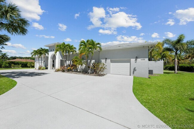 Building Photo - 15503 Temple Blvd