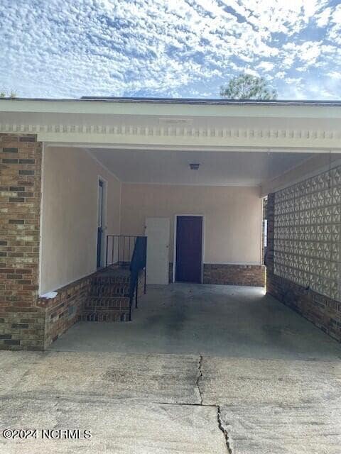 Building Photo - 3223 Chalmers Dr