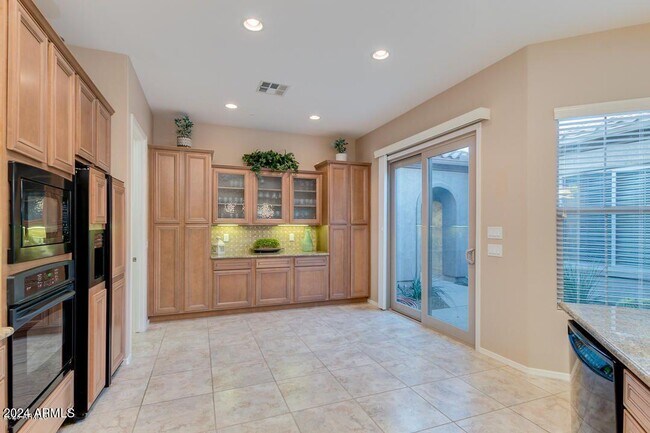 Building Photo - 28573 N 128th Dr