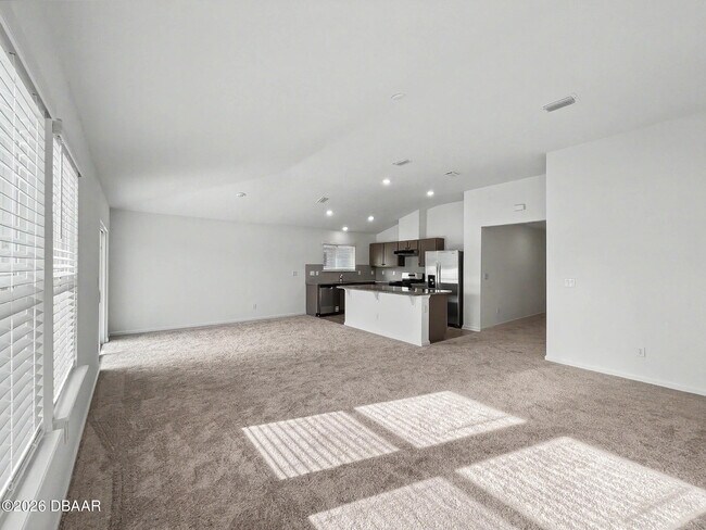 Building Photo - 55 Signet Cir