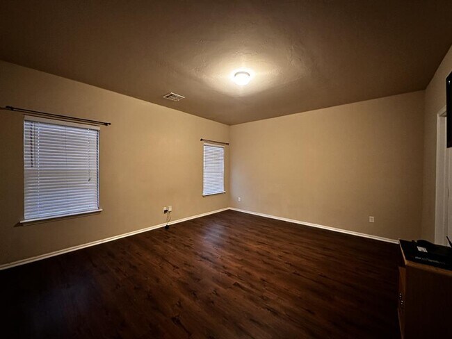 Building Photo - 13228 Bridgewater Dr