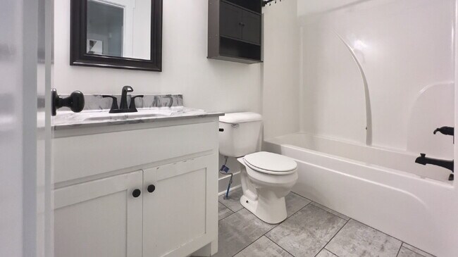 Building Photo - For Rent: 3BR, 2BA in the country