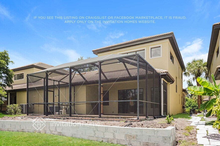 Building Photo - 6270 Parmeron Ln