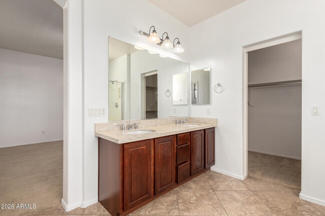 Building Photo - 15956 W Cocopah St