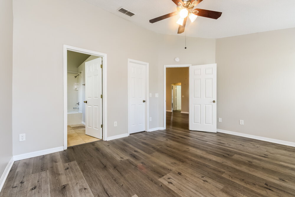 Building Photo - 17104 Cypresswood Way