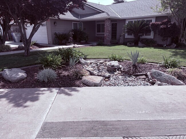 Building Photo - Beautiful Home in Atwater
