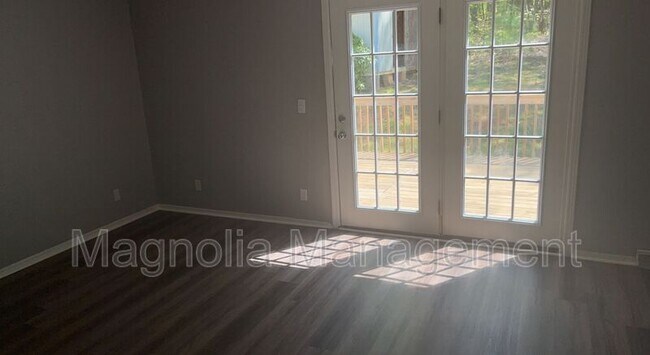 Building Photo - 7101 Mountain Rd