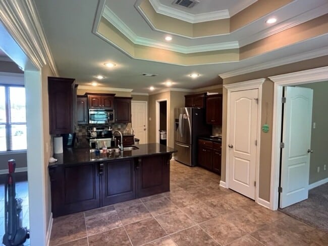 Building Photo - Nice Jacksonville Home Close to Little Roc...