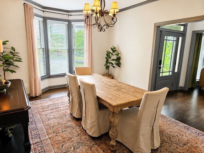 Building Photo - 10 Bridlewood Ct