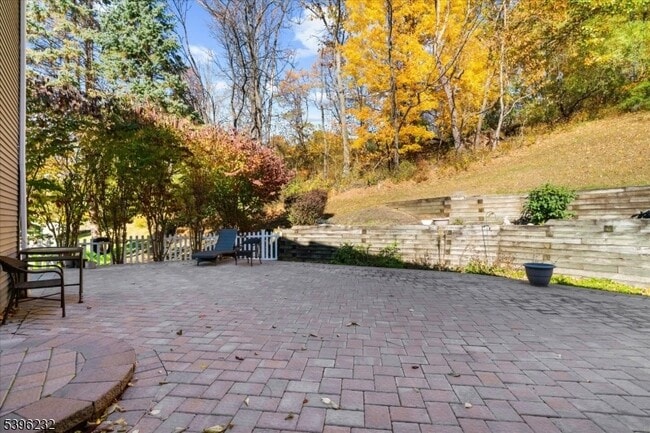 Building Photo - 21 Country Pl