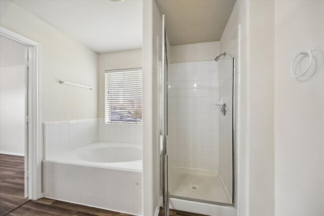 Building Photo - 2614 Balsam Ridge Way