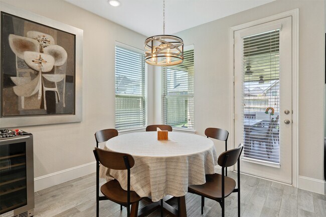 Building Photo - 17646 Northern Harrier Ct
