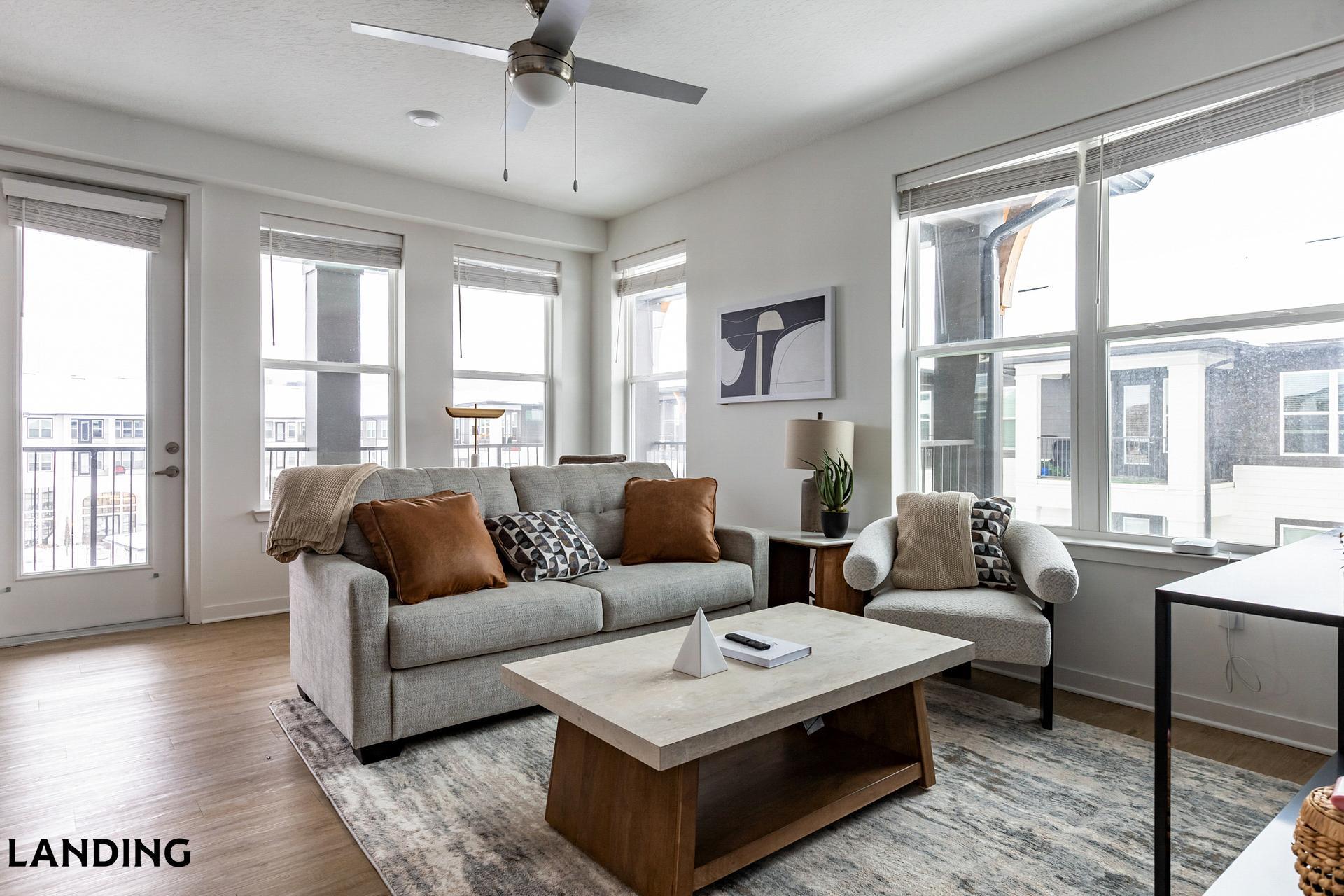 Building Photo - 1181 Manhattan Blvd