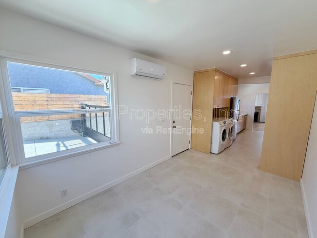 Building Photo - 4239 W 64th St