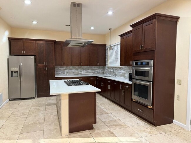 Building Photo - 975 State Hwy 95