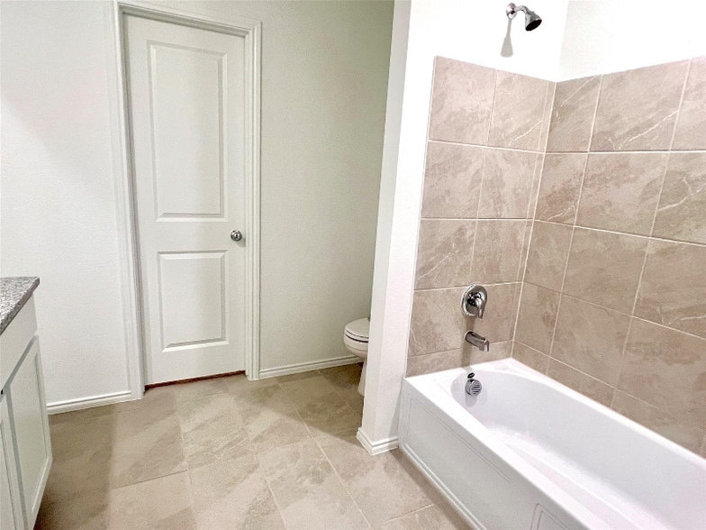 Building Photo - 326 Ashbrook Wy