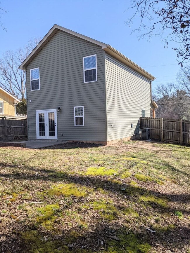 Building Photo - Oakley Rental!