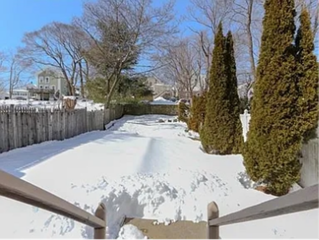 Building Photo - Cozy Milford Single Family – 3 Beds, Laundry, Parking!