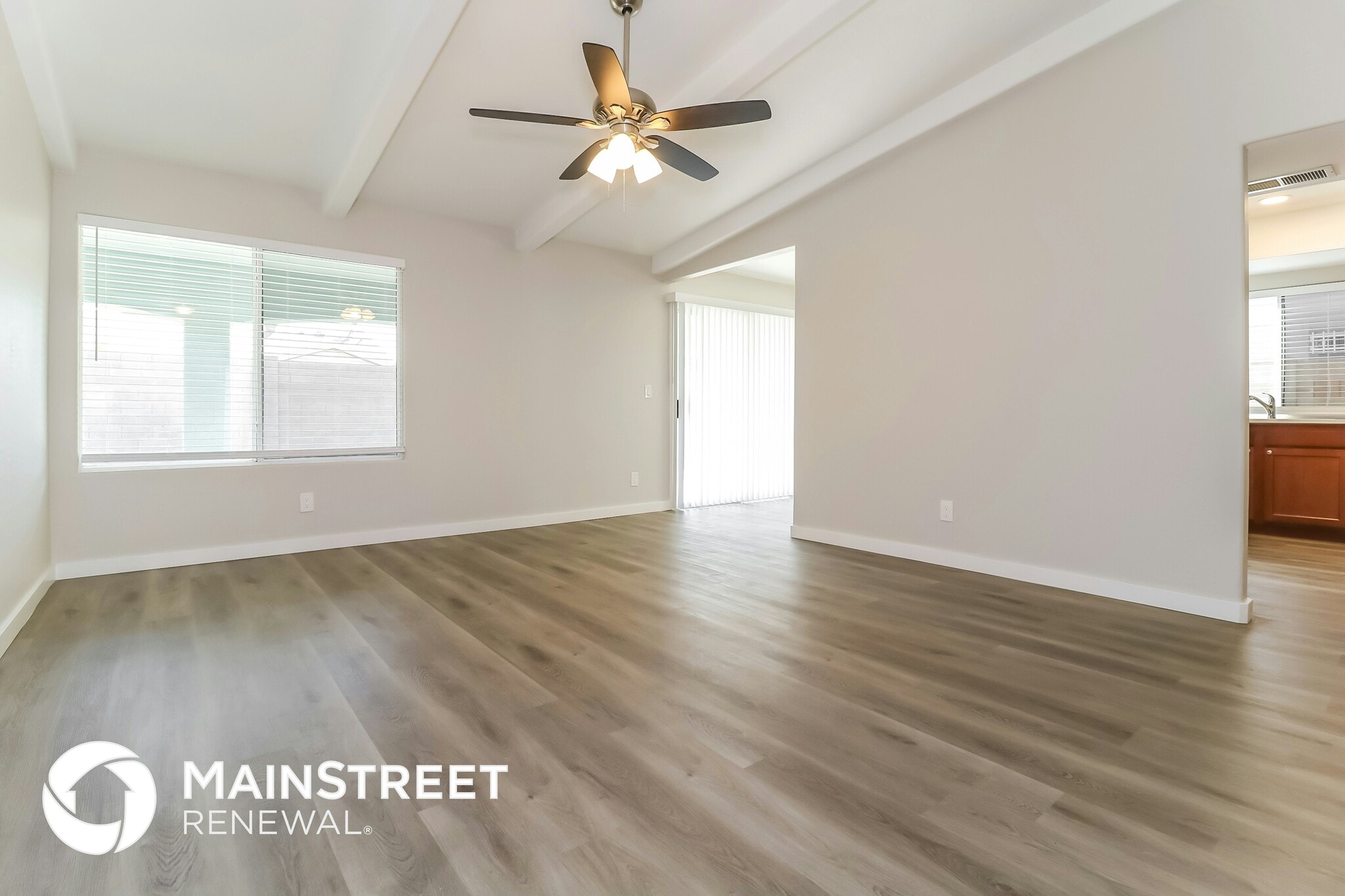 Building Photo - 7527 W Elm St