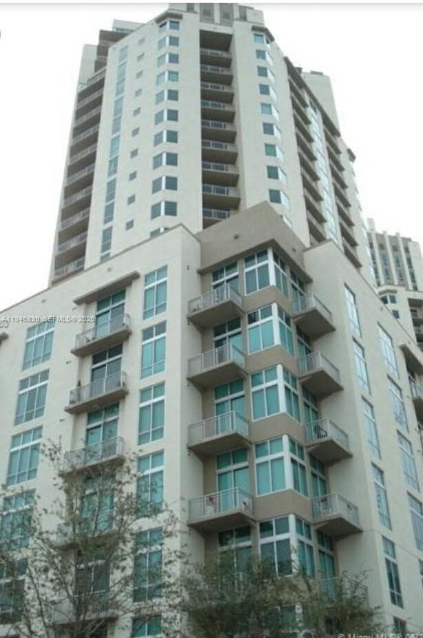 Building Photo - 9055 SW 73rd Ct