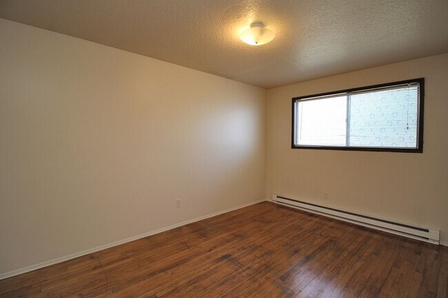 Building Photo - 3930 N Kiska St