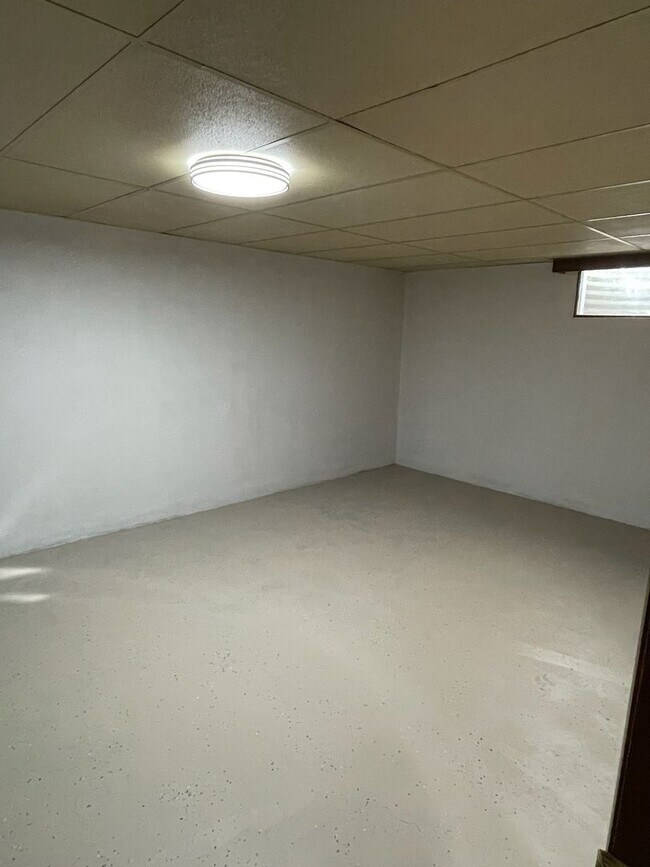 Building Photo - 19-21 Northside