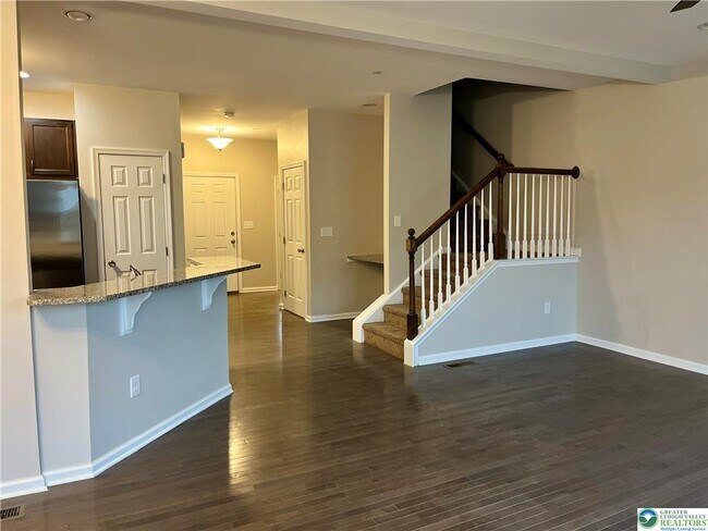 Building Photo - 5376 Jutland Rd