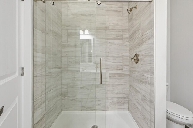 Building Photo - 235 Date Palm Ln