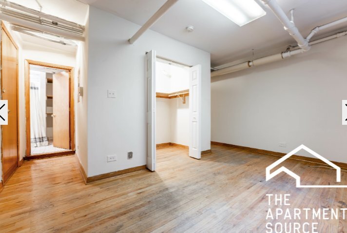 Building Photo - 2894 N Clark St