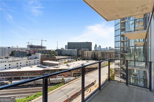 Building Photo - 788 West Marietta St NW