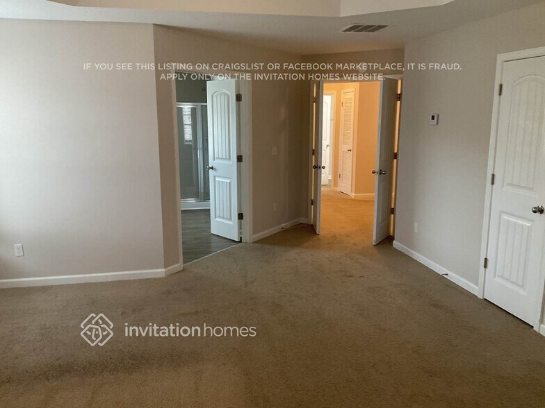 Building Photo - 6192 Stonelake Dr SW