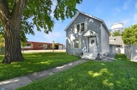 Building Photo - 3 Bed House, North Fargo, Near NDSU & Down...