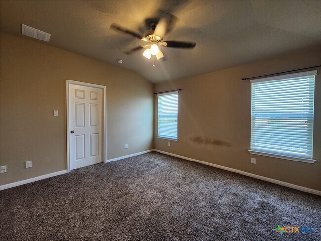Building Photo - 2599 Diamondback Trail