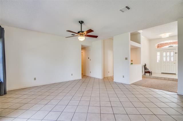 Building Photo - 3637 Longbow Ln
