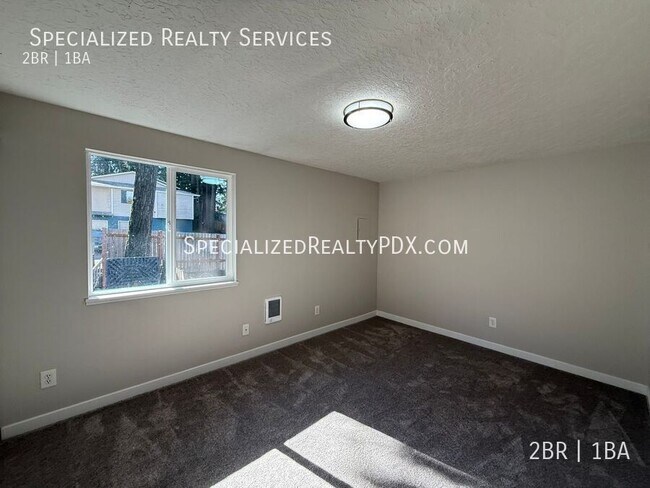 Building Photo - 5117 SW 62nd Ave