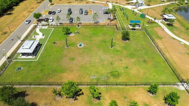 Building Photo - 4114 Pinelake Ln