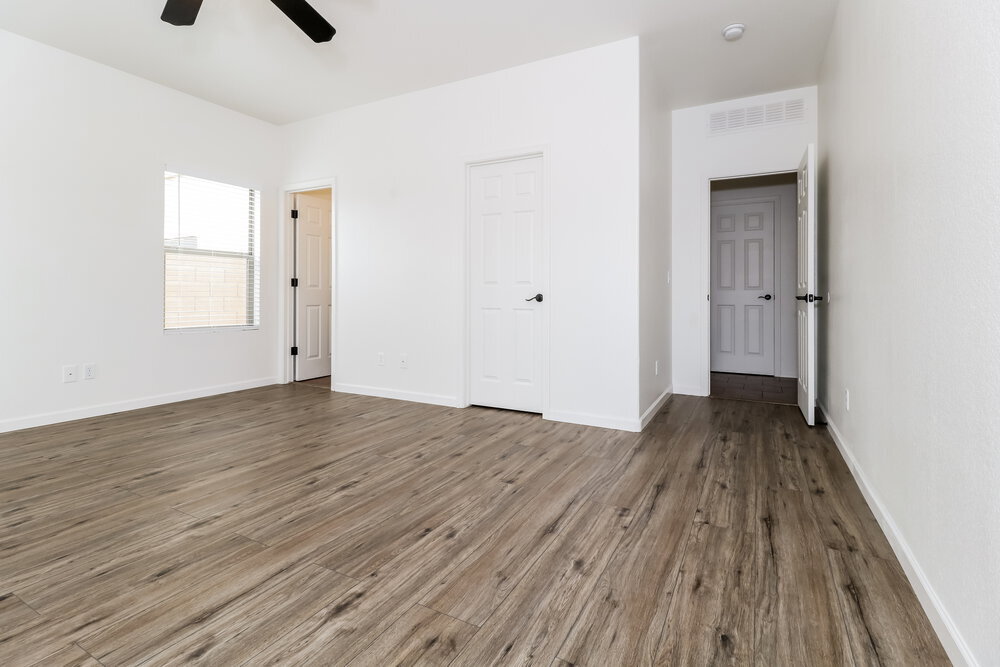 Building Photo - 15316 W Cortez St