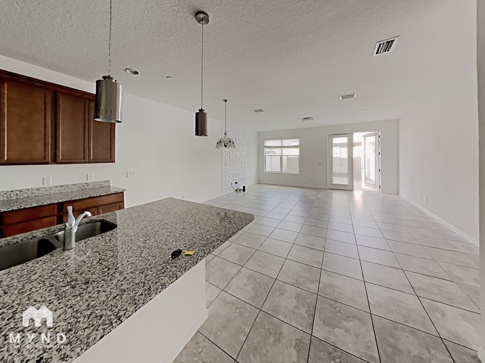 Building Photo - 10509 Spring Arbor Ln