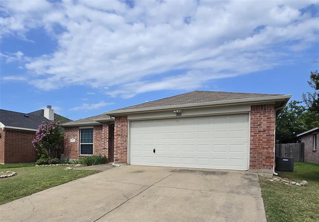 Building Photo - 8205 3 Bars Dr