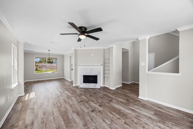 Building Photo - 14411 Golden Cypress Ln