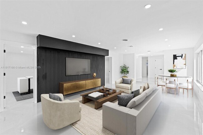 Building Photo - 719 SW 25th Ave