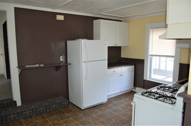 Building Photo - 57 Methuen St