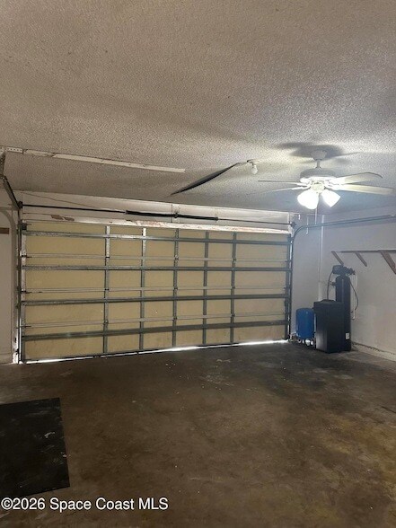 Building Photo - 482 Tuloma Ave SW